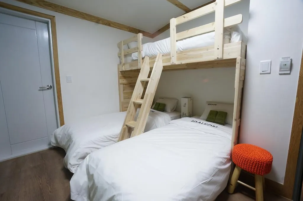 Mini Hotel Dalkom In Dongdaemun 서울특별시 3*,  대한민국